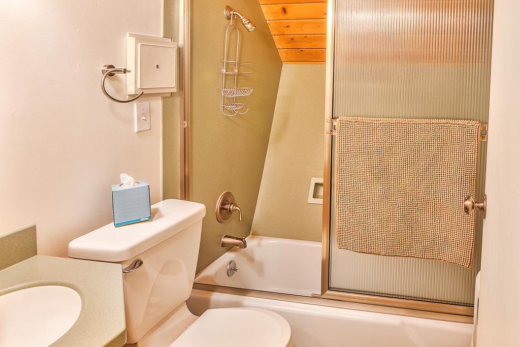 Four Stone Lodge Greenwater Екстер'єр фото